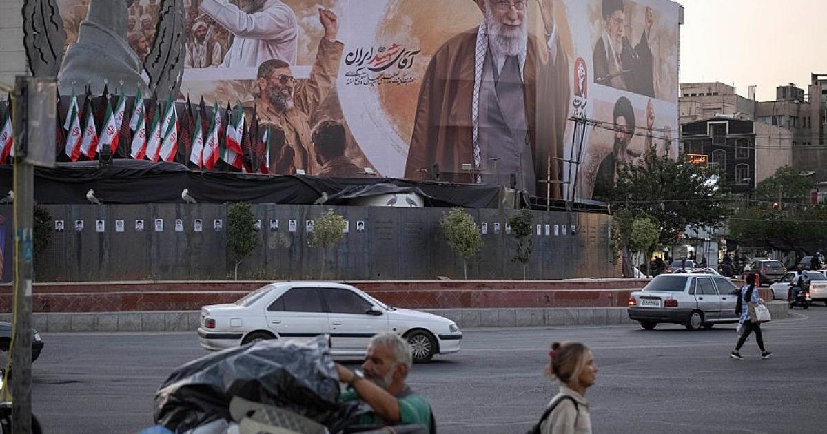 واشنطن تربط التفاوض النووي بضمان الملاحة في هرمز.. مسقط تختبر فرص إنقاذ التفاهم مع طهران