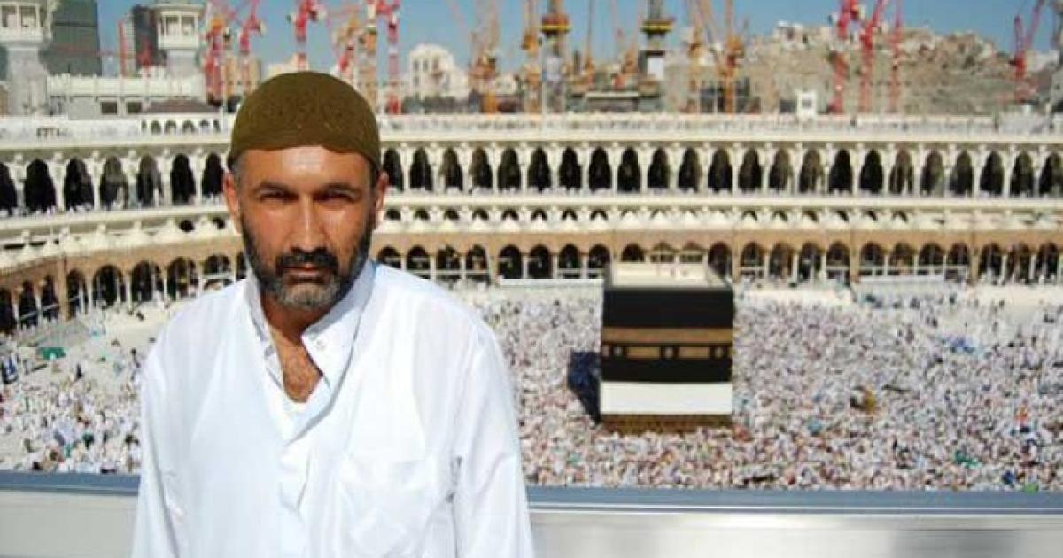 شاب شاذ جنسيا يصور فيلمًا عن رحلته أثناء مناسك الحج | وكالة قدس نت للأنباء