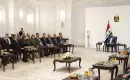 الزيدي في لقاء مع مجموعة من الإعلاميين (رئاسة الوزراء).webp