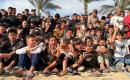 بطولة لكرة القدم نُظمت على ملعب مؤقت بين الخيام بمنطقة المواصي في خان يونس، جنوب قطاع غزة، في 8 أيار/ مايو 2026، بهدف رفع المعنويات رغم الظروف المعيشية القاسية وسط استمرار الأزمة الإنسانية.(تصوير: محمد سلامة)
