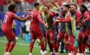 رونالدو ولاعبي منتخب البرتغال خلال الاحتفال بالهدف الأول (Getty Images).jpg