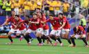 فرحة هستيرية من لاعبي المنتخب المصري فور التأهل التاريخيّ (Getty Images).jpg