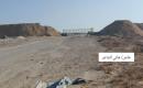عزل قيزاني رشوان والنجار عن مدينة خان يونس بساتر ترابي وإقامة بوابة عند منتجع هابي ستي..jpg