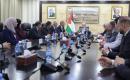 مصطفى يستقبل وفدا من بلدية الخليل ويطلع على أهم احتياجاتها وأولوياتها 11.jpg