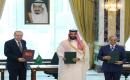 الرئيس التركي رجب طيب أردوغان، وولي العهد السعودي الأمير محمد بن سلمان، ورئيس الوزراء الباكستاني شهباز شريف. 7 آب 2026. (رويترز).jpeg