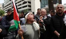فلسطينيون يشاركون في مهرجان في مدينة نابلس دعما للاسرى والقدس في يوم الاسير الفلسطيني