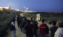 العمال الفلسطينيين.gif