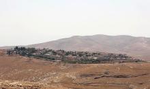 التوغل الاستيطاني في مناطق السفوح الشرقية للقدس المحتلة، والتجمعات البدوية التي تواجه مضايقات الاحتلال وتهديداته بالترحيل.jpg