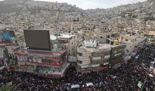 فلسطينيون يشيعون جثامين شهداء نابلس - الفرنسية 4.jpg