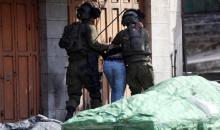 مواجهات بين المتظاهرين الفلسطينيين وقوات الاحتلال الإسرائيلي في الخليل 8.jpg