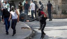 مواجهات بين المتظاهرين الفلسطينيين وقوات الاحتلال الإسرائيلي في البلدة القديمة بالخليل 55.jpg