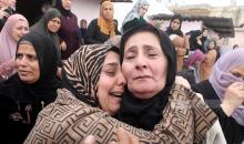 شييع جثمان الشهيدة الطفلة فلة المسالمة (16 عاما ) لمثواها الاخير في بلدة بيت عوا جنوب غرب الخليل 7.jpg