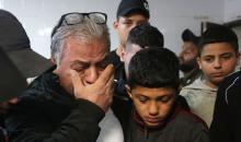 مواطنون يودعون الشهيد مهدي حشاش الذي استشهد فجر اليوم متأثرا باصابته برصاص جنود الاحتلال الاسرائيلي خلال اقتحام مدينة نابلس