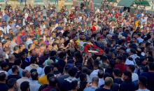 فلسطينيون يشيعون جثمان الشهيد مصعب نفل في المزرعة الشرقية قرب رام الله 9.jpg