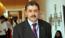 شاكر أوزكان تورونلار.jpg