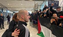 وصول المبعد صلاح الحموري إلى باريس .. تصوير - (الفرنسية) 3.jpg