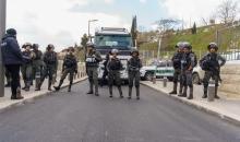 قوات الاحتلال تهدم 3 منازل لعائلة طوطح في حي واد الجوز بالقدس 0.jpg