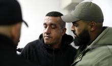إلقاء نظرة الوداع على جثمان الشهيد سفيان الخواجا (32 عاما) في مجمع فلسطين الطبي بمدينة رام الله.jpg
