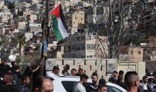 مواجهات بين الشبان وقوات الاحتلال في حي بئر أيوب ببلدة سلوان جنوب المسجد الأقصى… الفرنسية 5.jpg