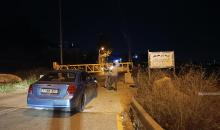 قوات الاحتلال تغلق المدخل الرئيسي لقرية راس كركر غرب رام الله أمام المواطنين.jpg