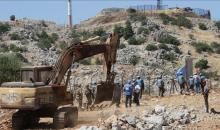 استنفار إسرائيلي إثر شق لبنان طريقا محاذيا للحدود.jpg