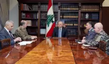 الرئيس جوزيف عون مجتمعاً مع قادة الأجهزة الأمنية.webp
