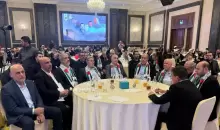 قيادات من «حماس» تشارك في حفل استقبال الأسرى المبعدين والموجودين بالقاهرة.webp