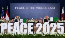 الرئيس المصري عبدالفتاح السيسي ونظيره الأمريكي دونالد ترامب.webp