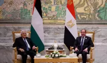لقاء سابق بين الرئيس المصري عبد الفتاح السيسي ونظيره الفلسطيني محمود عباس.webp