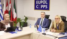 يولو بول.webp