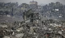 منطقة مدمَّرة بسبب الحرب في شمال مدينة غزة (إ.ب.أ).webp