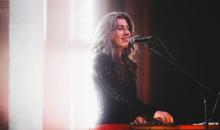 جوليا هولتر.jpg