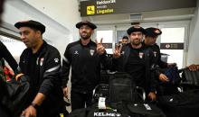 لحظة وصول أعضاء المنتخب الوطني الفلسطيني إلى مطار بلباو