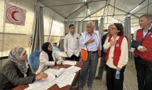 الهلال الأحمر في غزة يطلع وفدا دولياً على التحديات التي تواجه القطاع الصحي.jpeg