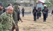 غسان الدهيني يتفقد مسلحين