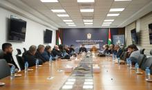 لقاء حكومي– إعلامي يبحث تحديات الإذاعات المحلية.jpg