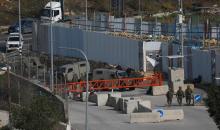 المدخل الشمالي لمدينة الخليل في الضفة الغربية في 14 ديسمبر/كانون الأول 2025. (صورة: مأمون وزواز)