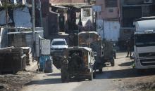 داهمت قوات الجيش الإسرائيلي مخيم عسكر للاجئين في نابلس، ونفذت عمليات تفتيش في عدة أحياء وسط تصاعد التوترات في المنطقة. نابلس، الضفة الغربية، 18 ديسمبر/كانون الأول 2025. صورة: محمد ناصر