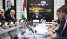 افتتح رئيس الوزراء الفلسطيني محمد مصطفى الاجتماع الأسبوعي لمجلس الوزراء في رام الله، حيث أطلع الأعضاء على آخر التطورات السياسية والدبلوماسية المتعلقة بالقضية الفلسطينية. رام الله، الضفة الغربية، 24 فبراير/شباط 2026.
