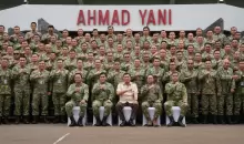 اجتماعات قيادات الجيش الإندونيسي التي ستقرر عدد وتجهيزات مشاركتها في القوة الدولية بقطاع غزة (وزارة الدفاع الإندونيسية).webp