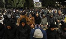 35 الف مصلِ ادوا صلاتي العشاء والتراويح في المسجد الاقصى المبارك.jpg