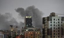 طهران 28 مارس 2026 (شينخوا) في الصورة الملتقطة يوم 28 مارس 2026، مشهد لتصاعد ألسنة الدخان بعد سماع دوي انفجارات في العاصمة الإيرانية طهران..JPG