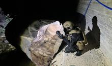 الشرطة تتعامل مع شظايا صاروخية سقطت في عدة مناطق بمحافظة بيت لحم 2.jpeg