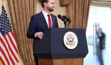 جيه دي فانس نائب الرئيس الأمريكي.webp