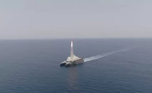 بارجة ايرانية.webp