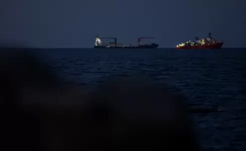 مضيق هرمز ..رويترز.webp