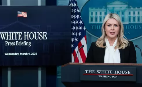 المتحدثة باسم البيت الأبيض كارولاين ليفيت ..رويترز.webp