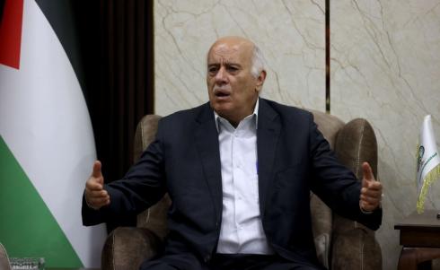 الفريق جبريل الرجوب.jpg