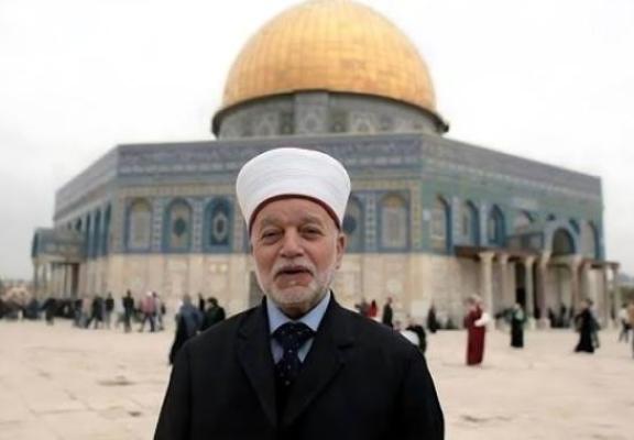 المفتي العام للقدس والديار الفلسطينية، رئيس مجلس الإفتاء الأعلى، الشيخ محمد حسين.jpg