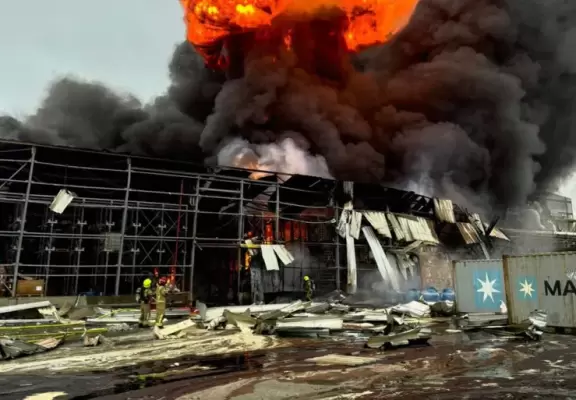 الحرس الثوري قال إنه استهداف المدينة الصناعية ببئر السبع رد على هجمات أمريكا وإسرائيل على المنشآت الصناعية بإيران (الإعلام الإسرائيلي).webp